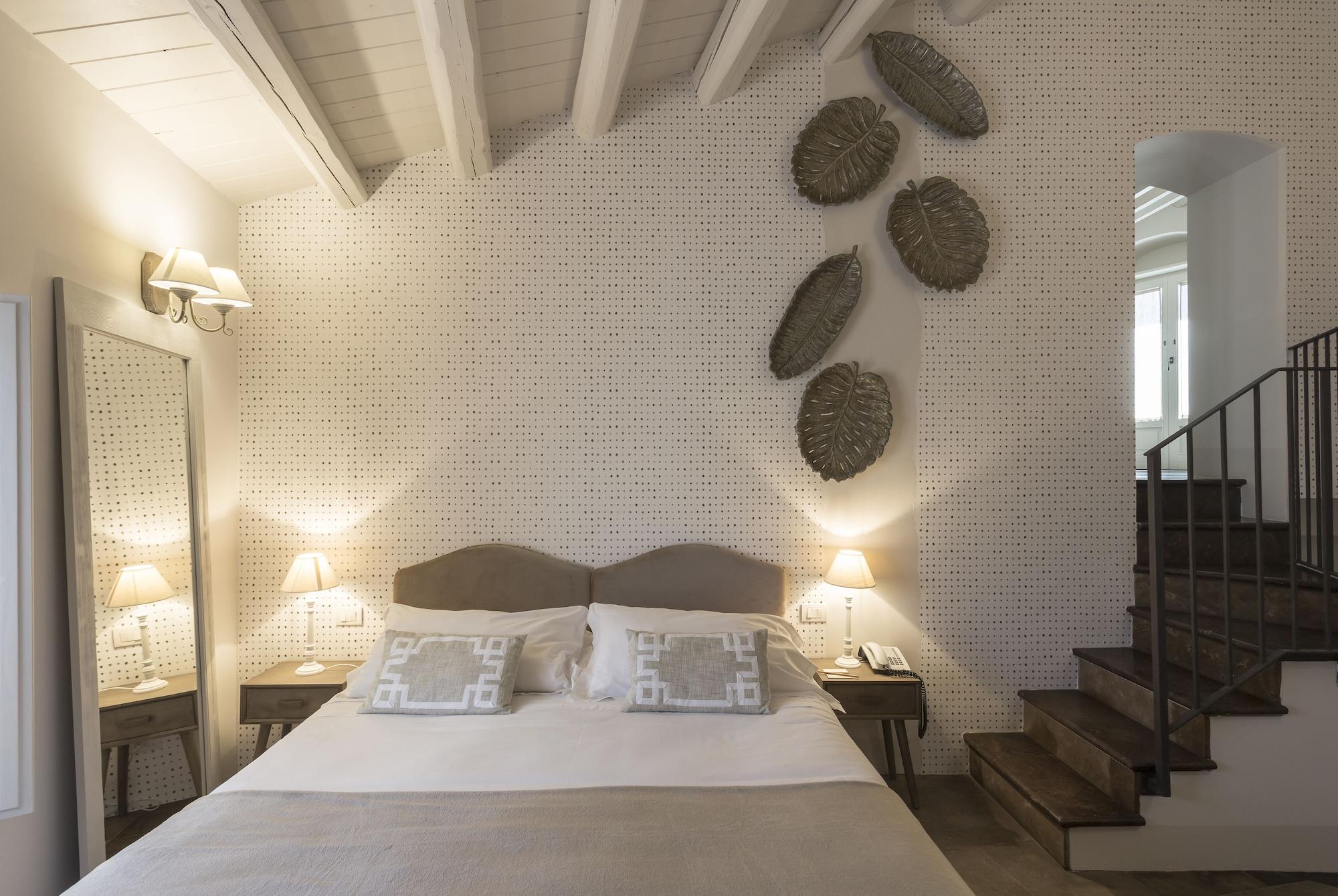 Locanda Don Serafino Historical Boutique Hotel Ragusa Exterior photo