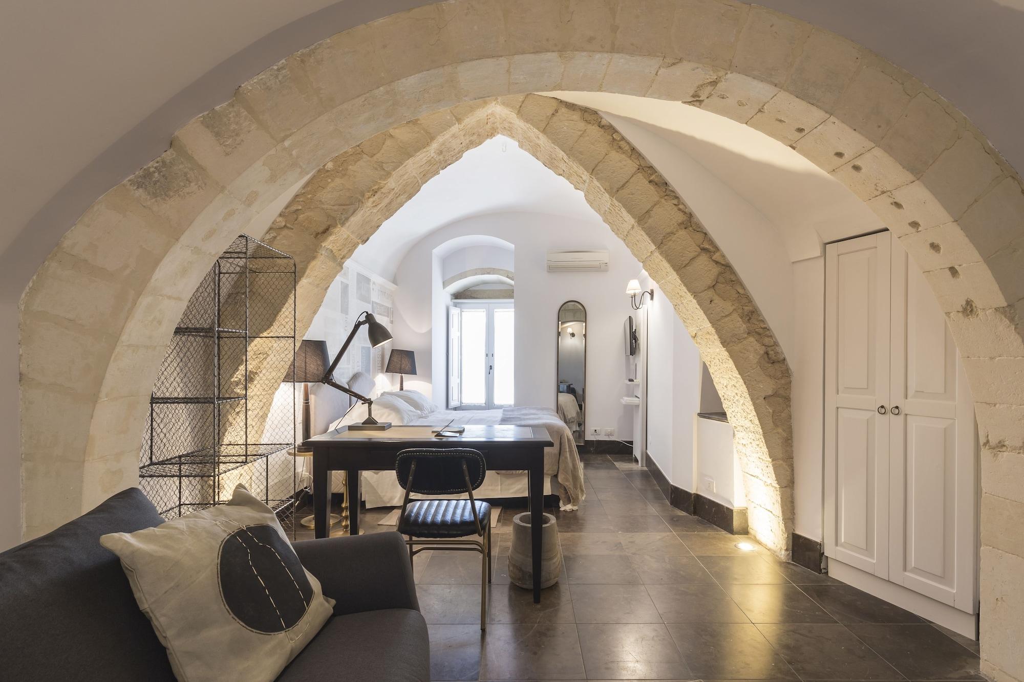 Locanda Don Serafino Historical Boutique Hotel Ragusa Exterior photo
