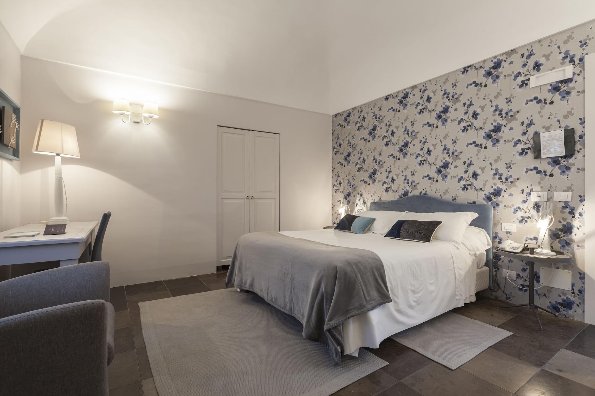 Locanda Don Serafino Historical Boutique Hotel Ragusa Exterior photo