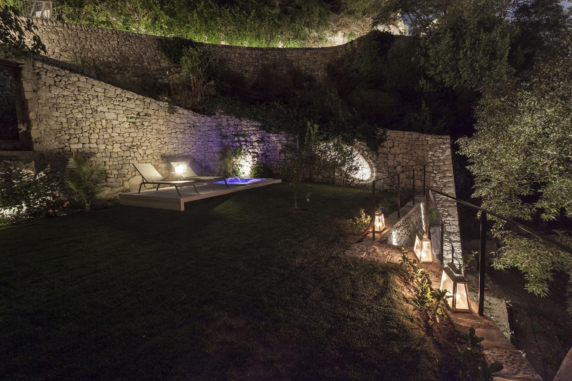 Locanda Don Serafino Historical Boutique Hotel Ragusa Exterior photo